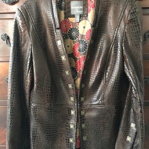 Elegant Women’s Jacket